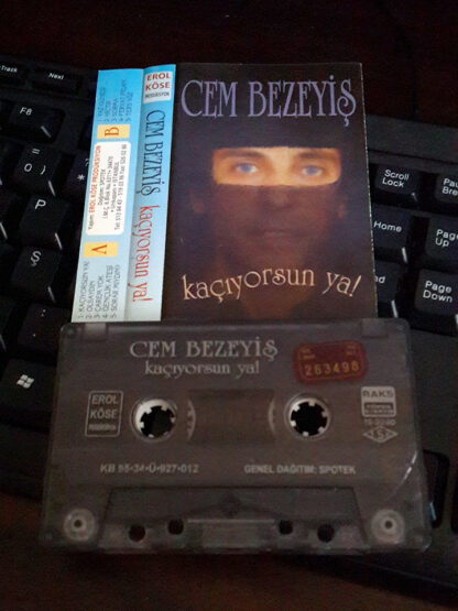 Cem Bezeyiş - Kaçıyorsun Ya