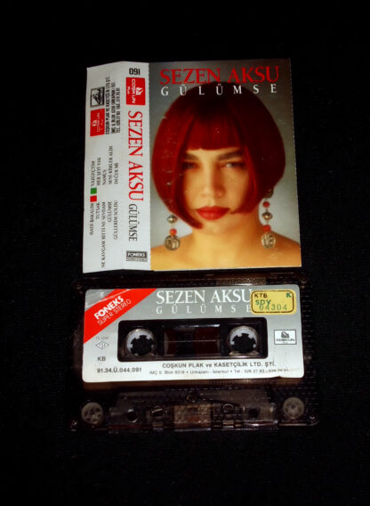 Sezen Aksu - Gülümse