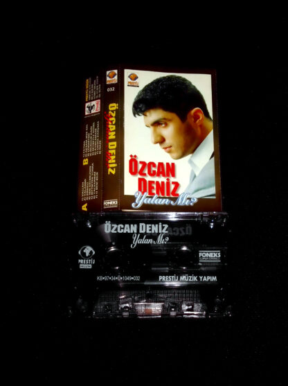 Özcan Deniz - Yalanmı