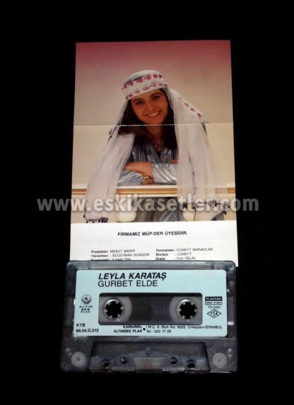 Leyla Karataş - Gurbet Elde