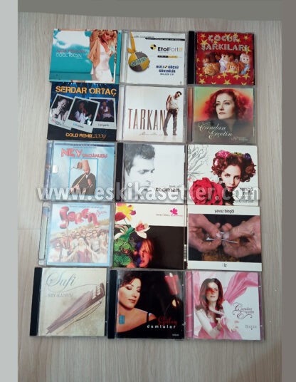 50 Adet Pop Müzik CD 200 TL